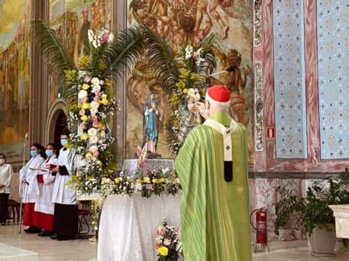 Pag Dom Odilo encerra a novena creditos Pascom paroquia santa candida
