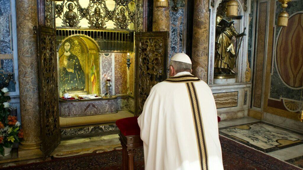 Igreja Católica: fundada por Cristo, na fé dos apóstolos, para a salvação da humanidade Igreja Católica: fundada por Cristo, na fé dos apóstolos, para a salvação da humanidade