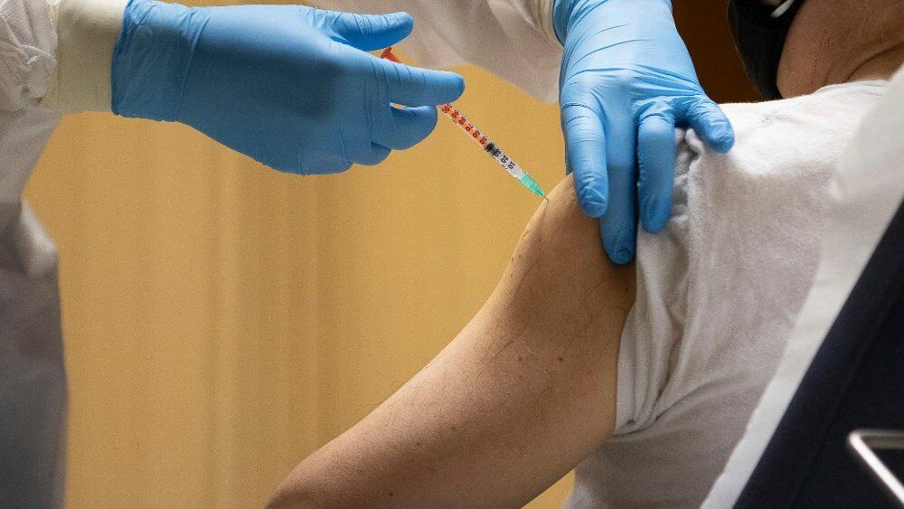 Apelo da Santa Sé e Caritas à ONU: ninguém seja excluído da vacina anti-Covid