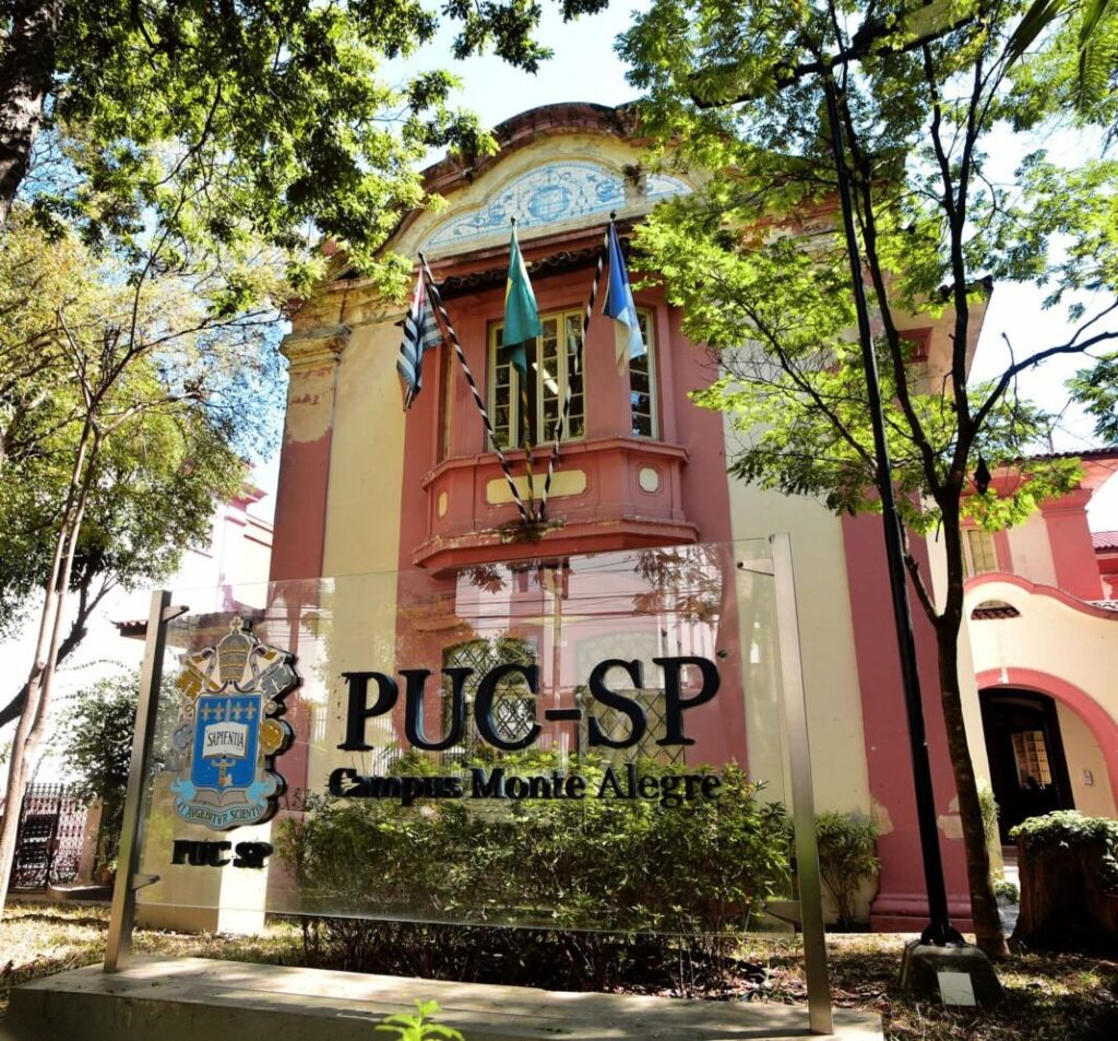 puc anos missa scaled