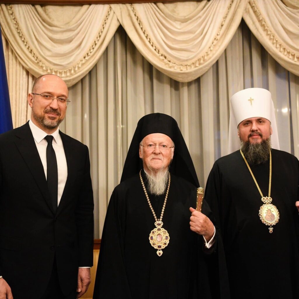 Patriarca Ecumênico de Constantinopla faz histórica visita à Ucrânia, Jornal O São Paulo