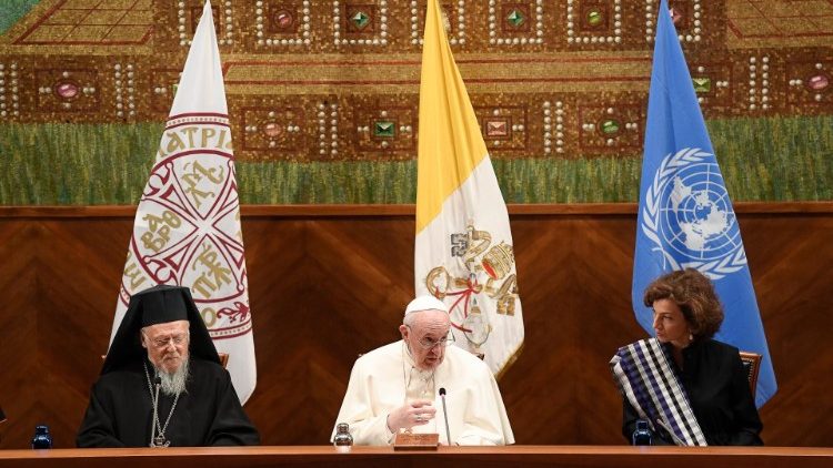 Papa: abandonemos definitivamente o ‘sempre foi feito assim’, Jornal O São Paulo