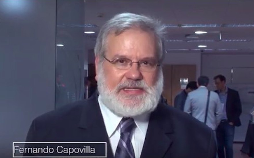 Prof. Dr. Fernando Capovilla comenta sobre iniciativas para maior acesso a Libras no Brasil