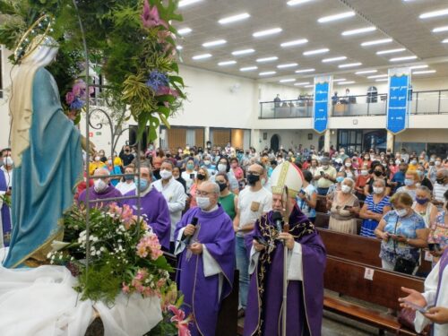 Foto B Dom Jorge Pierozan Comunidade Santa Rosa de Lima