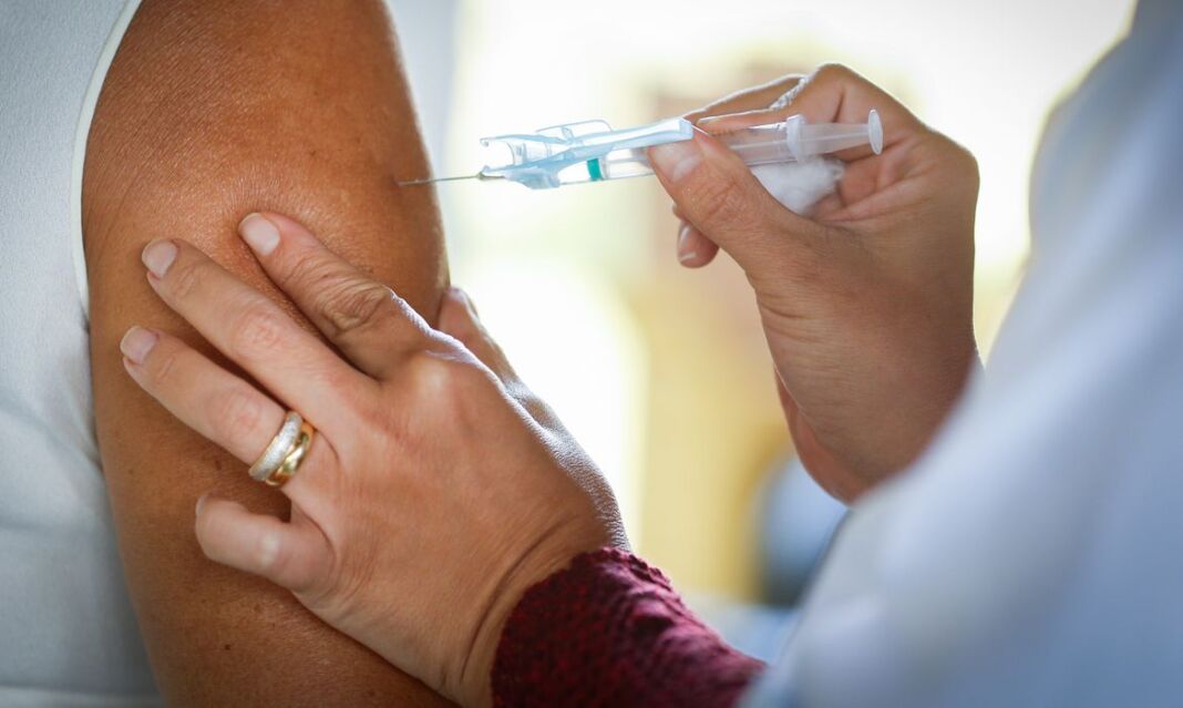 Prefeitura reduz intervalo de isolamento para pacientes com coronavírus