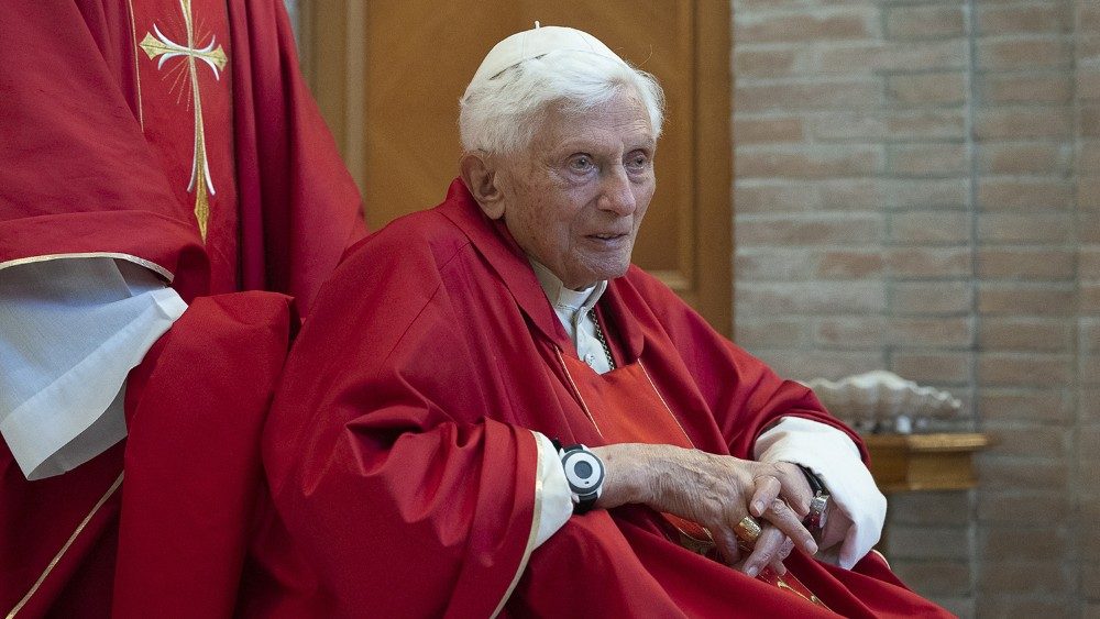 Abusos: Bento XVI manifesta ‘vergonha, dor e sincero pedido de perdão’