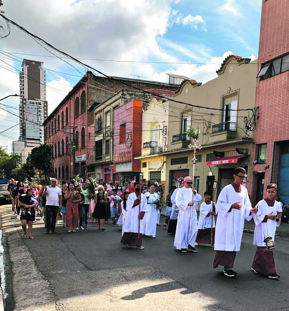Paróquias da Arquidiocese iniciam a celebração da 'Semana Maior'