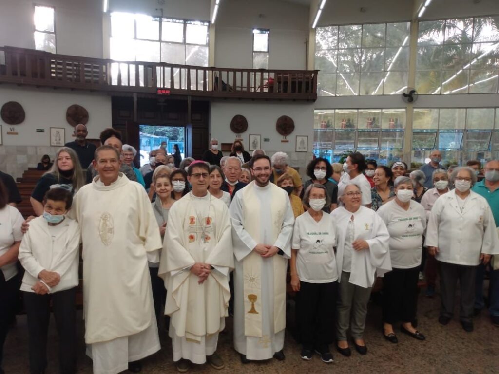 JORNAL OUT - Paróquia Nossa Senhora da Saúde