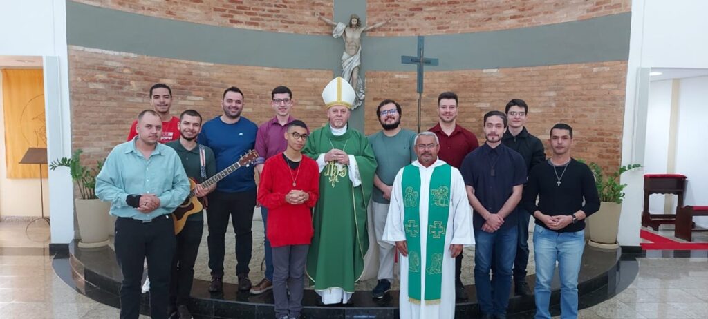Encontro com vocacionados da Arquidiocese acontece na Região Santana