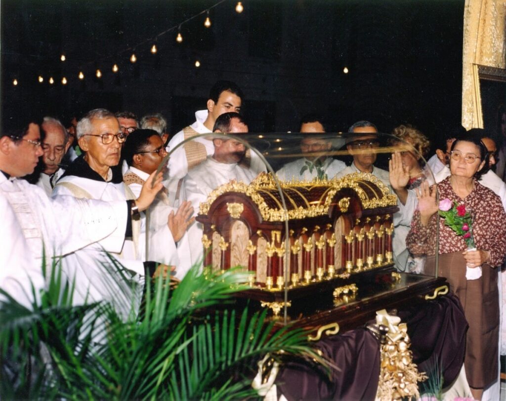 Começa a peregrinação das Relíquias de Santa Teresinha em São Paulo, Jornal O São Paulo