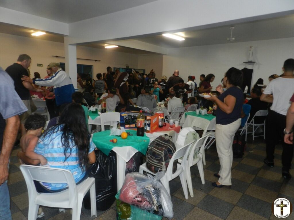 À espera do Menino Jesus, católicos se unem na oração e na caridade, Jornal O São Paulo