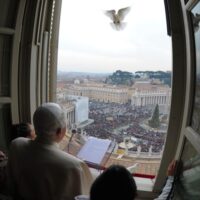 Entrevista - ‘Bento XVI foi sacerdote de fé no amor de Deus e de permanente serviço e oração pela Igreja’
