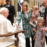 Missão e serviço: a visão do Papa Francisco para o ministério dos leigos na Igreja