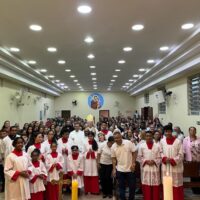 Em visita pastoral, Dom Odilo confirma na fé os católicos de paróquia na Região Brasilândia