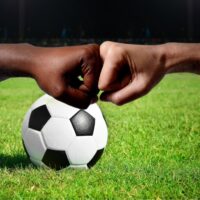 Nossa responsabilidade pessoal diante do racismo no futebol