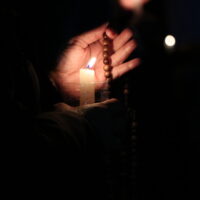 ‘Se Deus olha as nossas necessidades, por que precisamos rezar para pedir as coisas?’