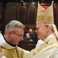 Cardeal Scherer ordena sacerdote o monge Dom Alexandre de Andrade e Silva, OSB