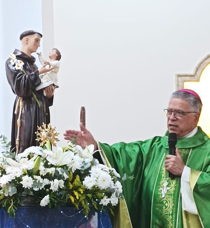 12-Regiao-Brasilandia-Reliquia-Sto-Antonio-Comunidade-Sto-Antonio_Patricia-Beatriz-Lopes-1