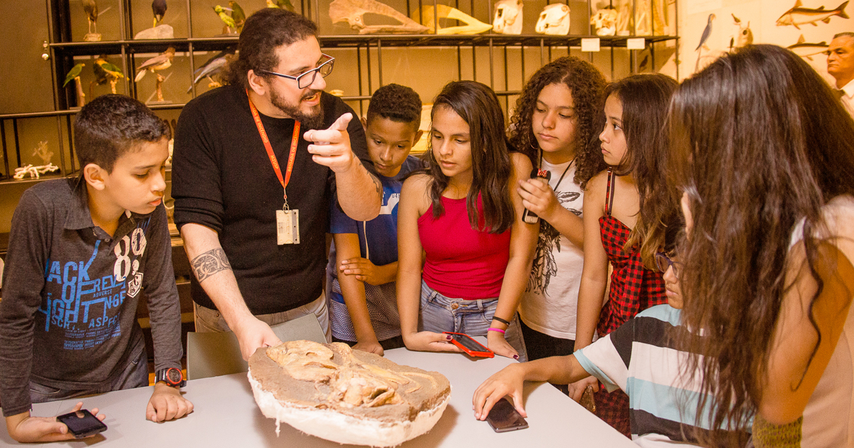 Visita alunos Museu Zoologia