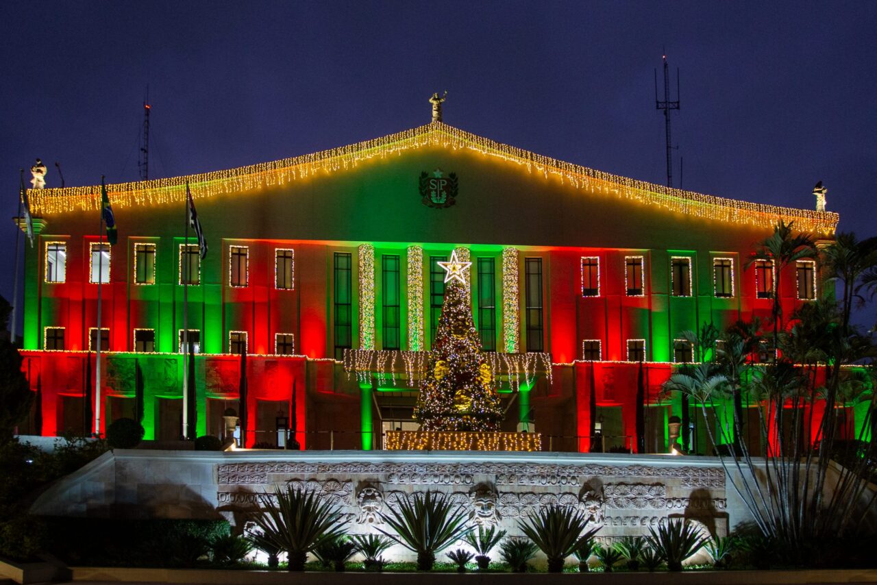 palacio-natal-scaled