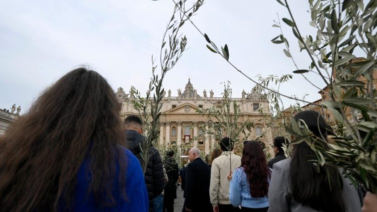 Papa: na Semana Santa, escolhamos levar a cruz também no coração - Jornal O São Paulo