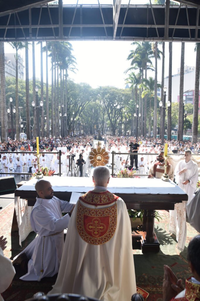 AO VIVO: Solenidade de Corpus Christi na Praça da Sé