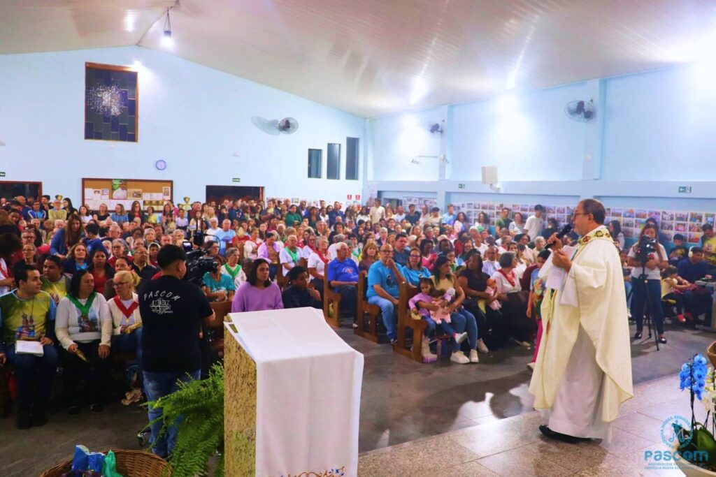 Na Brasilândia, Paróquia Nossa Senhora do Retiro celebra Jubileu de Ouro  - Jornal O São Paulo