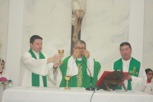 Dom Edilson de Souza Silva preside missa em sufrágio das almas de membros e colaboradores da Ages já falecidos