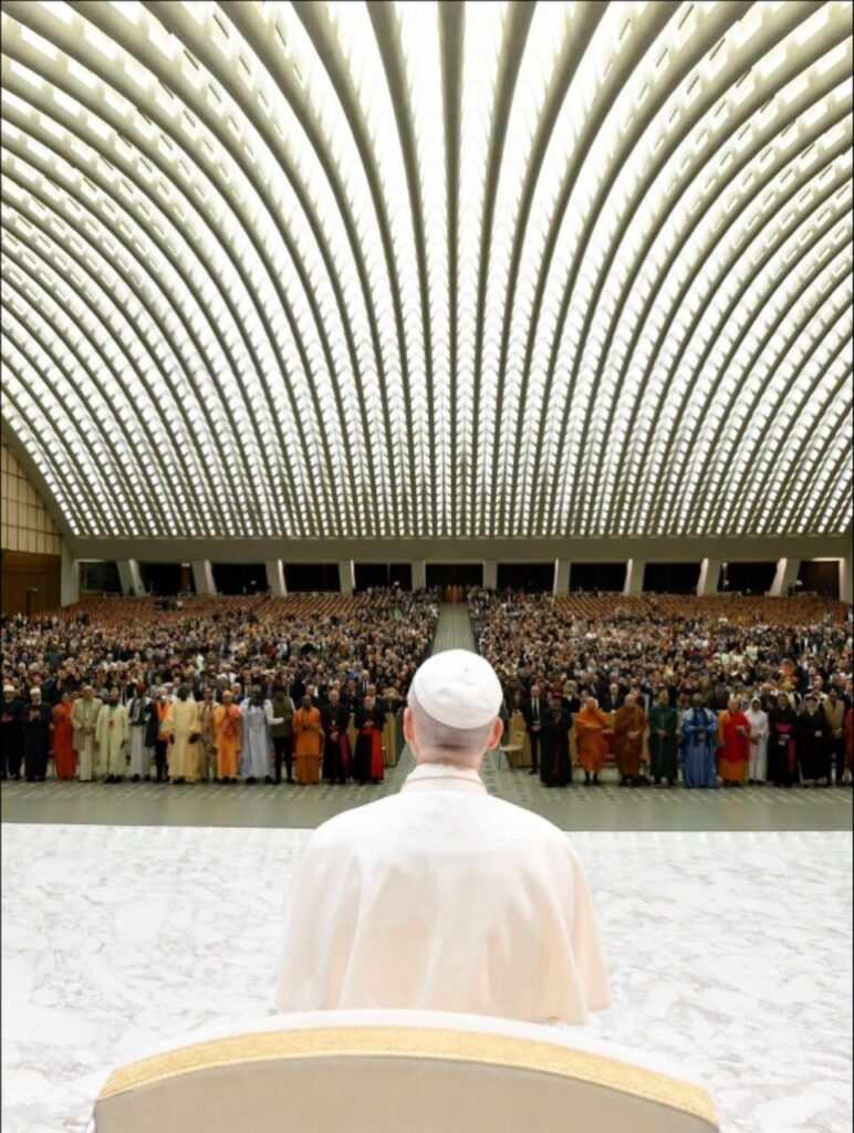 Papa: que as religiões sirvam para libertar o povo do preconceito, da ira e do ódio