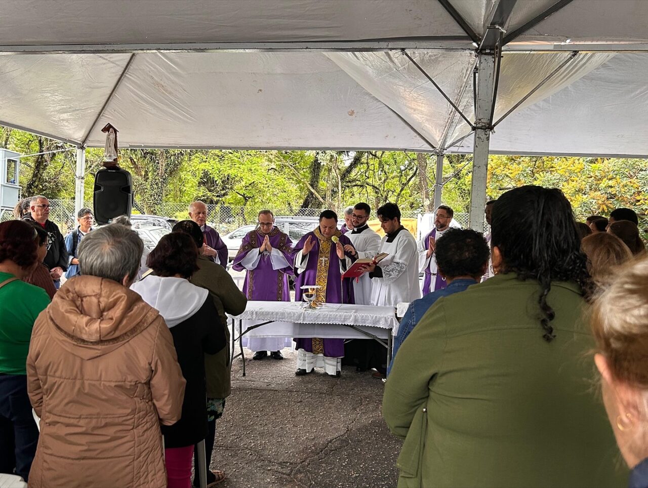 ‘A fé é o antídoto para a angústia da morte’, diz Dom Cícero na Vila Alpina - Jornal O São Paulo