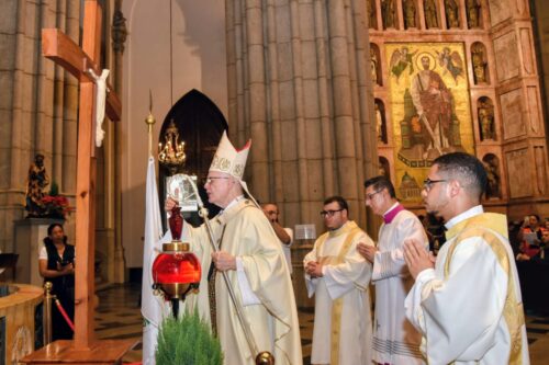 ‘Continuemos a viver a esperança!’, exorta o Cardeal Scherer no encerramento do Ano Santo