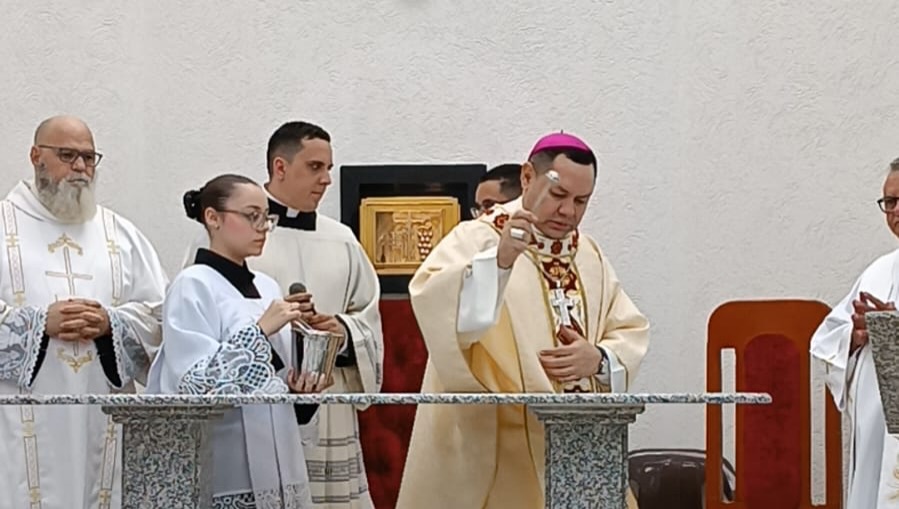 Missas de Natal e no 1º dia do ano e benção de altar são destaques na Região Belém - Jornal O São Paulo