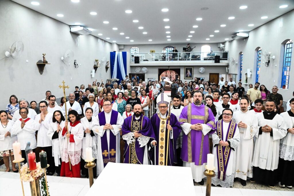 Padre Orisvaldo da Silva assume a Paróquia Santo Antônio de Pádua - Jornal O São Paulo