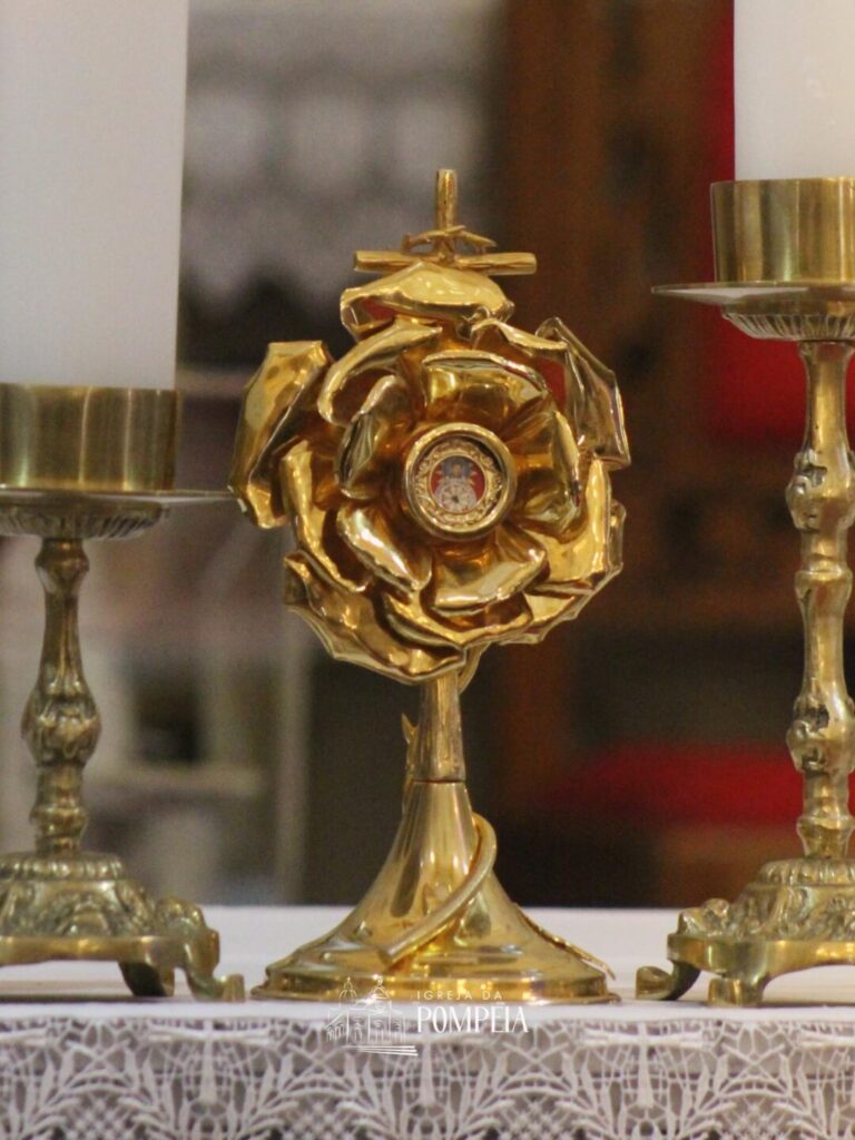 Na Sé, fiéis participam de missas de Natal e da epifania do Senhor - Jornal O São Paulo