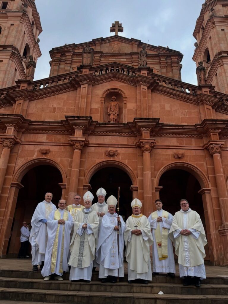 Dom Odilo participa de encontro de bispos nascidos na Diocese de Santo Ângelo (RS) - Jornal O São Paulo