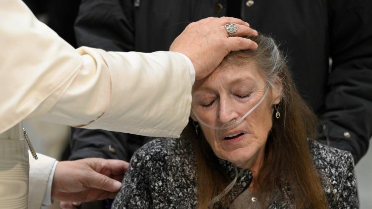 Dia Mundial do Doente, Leão XIV convida a “amar carregando a dor do outro” - Jornal O São Paulo