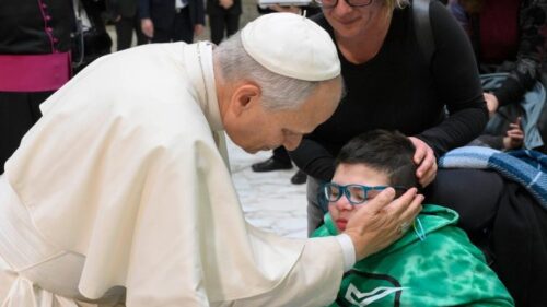 Dia Mundial do Doente, Leão XIV convida a “amar carregando a dor do outro” - Jornal O São Paulo