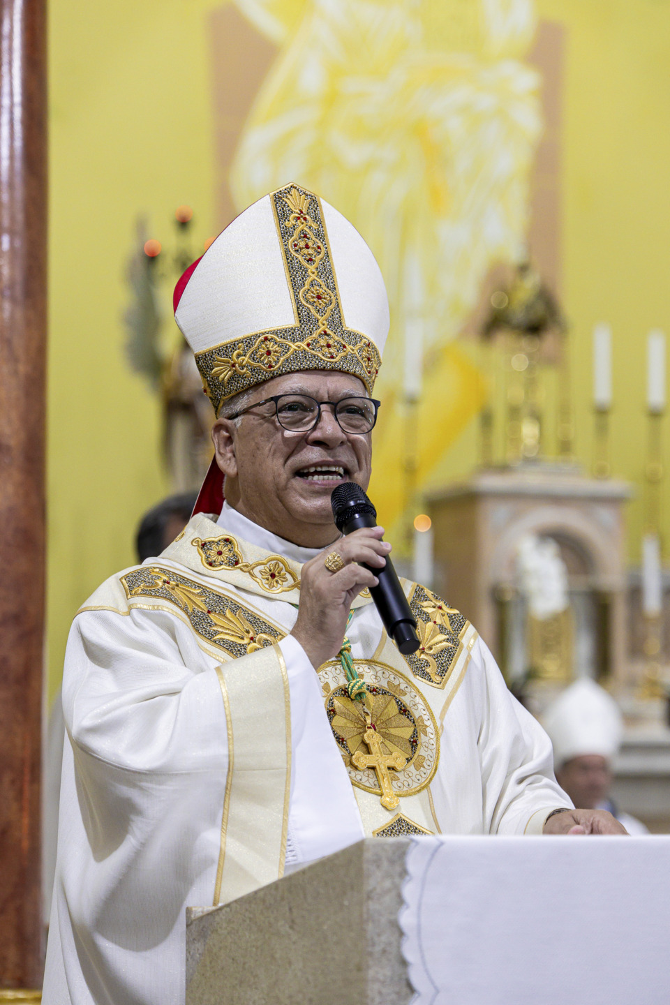 Dom Carlos Silva celebra 5 anos de episcopado - Jornal O São Paulo