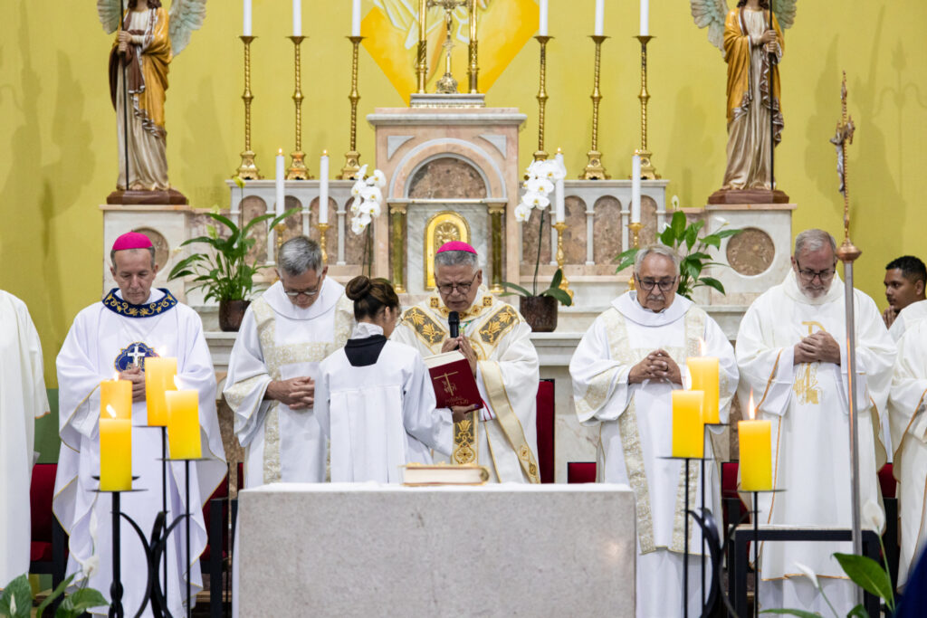 Dom Carlos Silva celebra 5 anos de episcopado - Jornal O São Paulo
