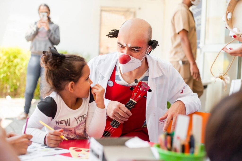Quando a alegria e o afeto ‘contagiam’ os hospitais - Jornal O São Paulo