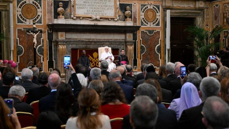 Leão XIV diz que as guerras são o ataque mais absurdo contra a vida e a saúde pública - Jornal O São Paulo