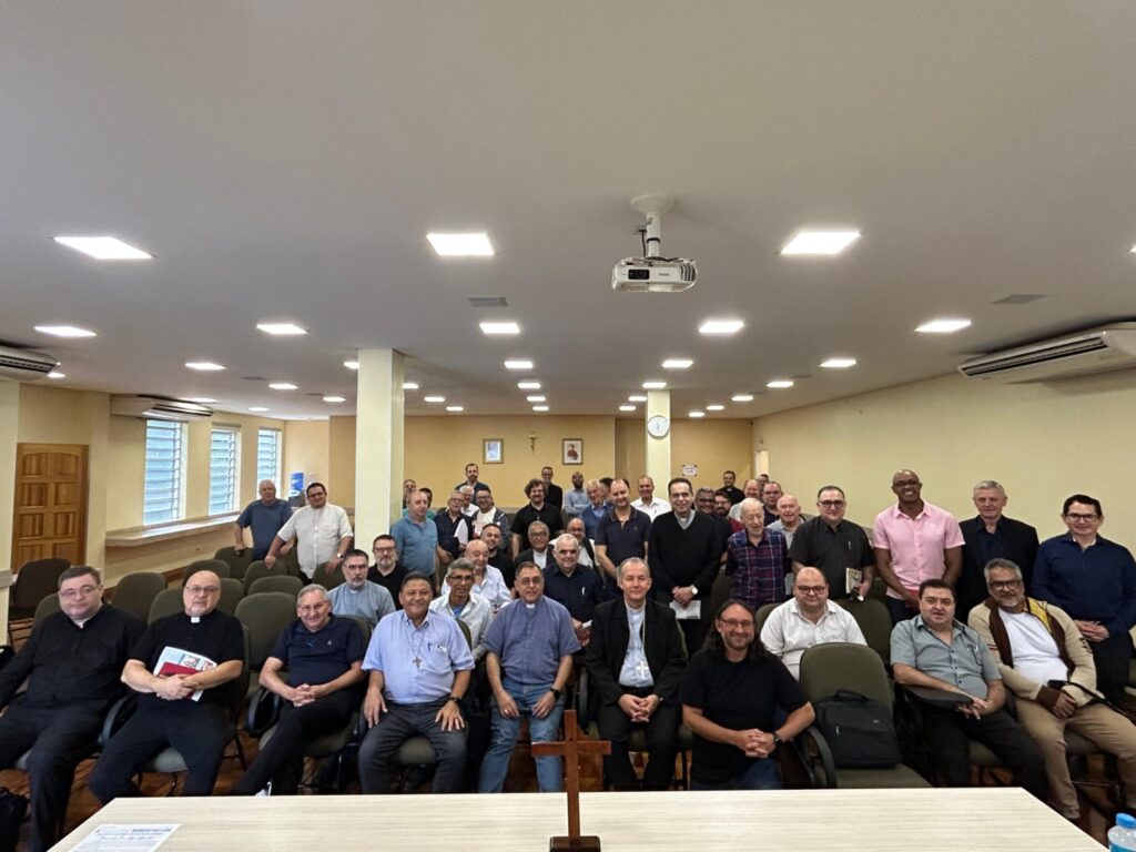 Clero atuante na Região Ipiranga acolhe Dom Celso Alexandre - Jornal O São Paulo