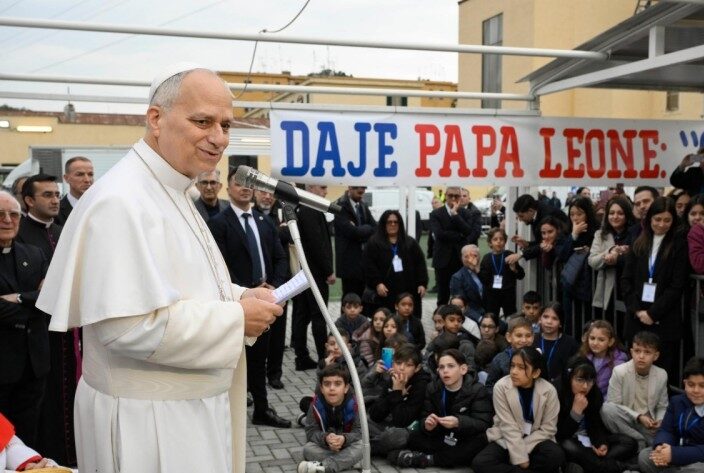 Papa pede ‘amor incondicional’ em meio às dificuldades - Jornal O São Paulo