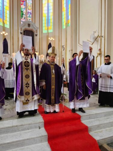 Formações e posse de padres em destaque na Região Belém