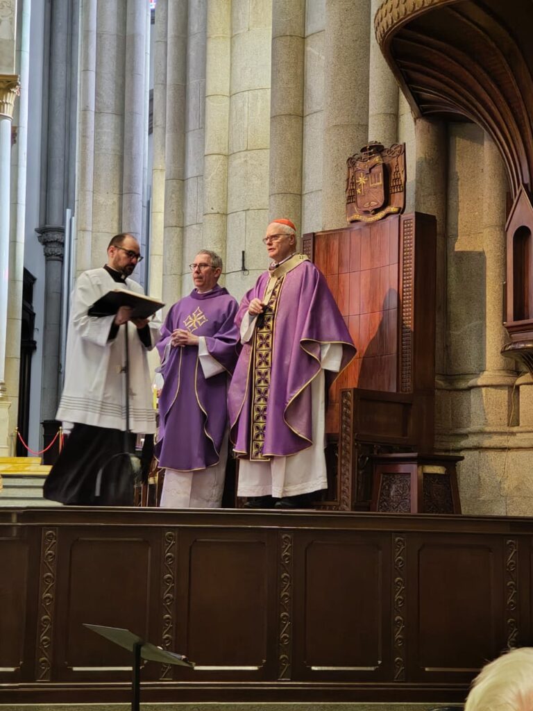 Movimento Sacerdotal Mariano realiza cenáculo na Catedral da Sé - Jornal O São Paulo