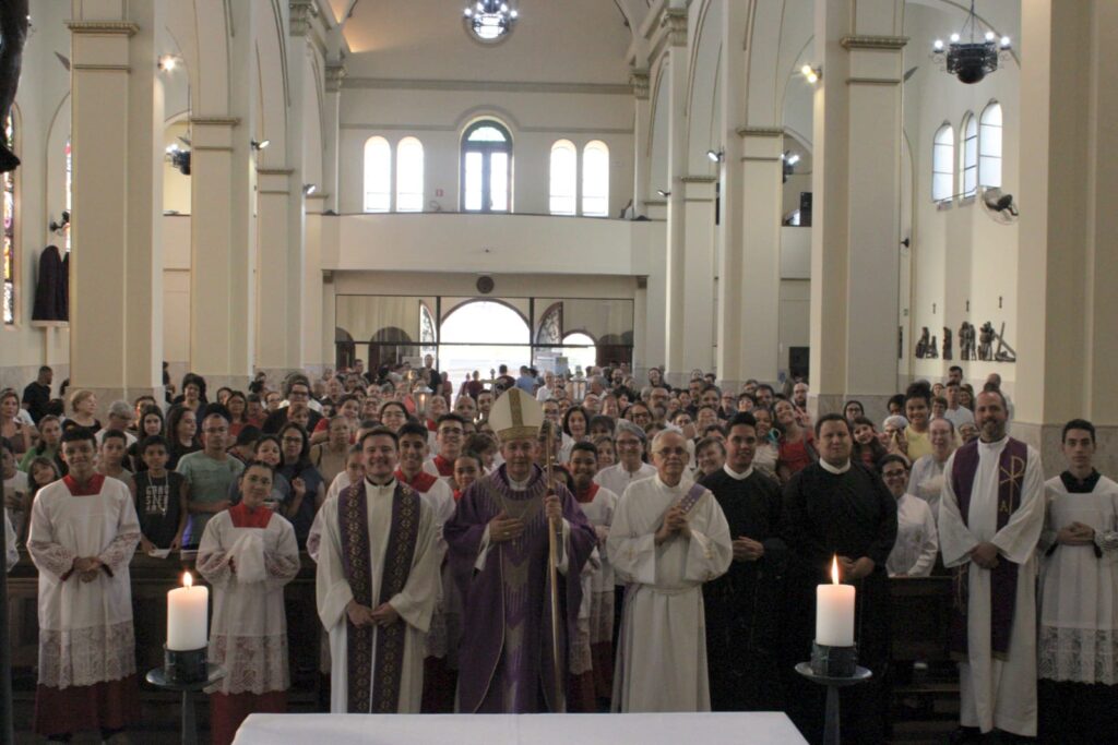 Dom Celso Alexandre visita paróquias na Região Ipiranga - Jornal O São Paulo