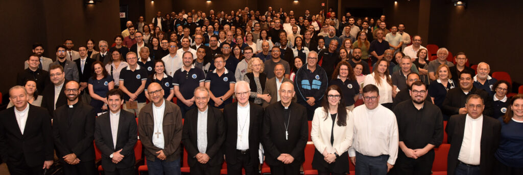 Pastoral Familiar é convidada a responder aos desafios da cidade - Jornal O São Paulo