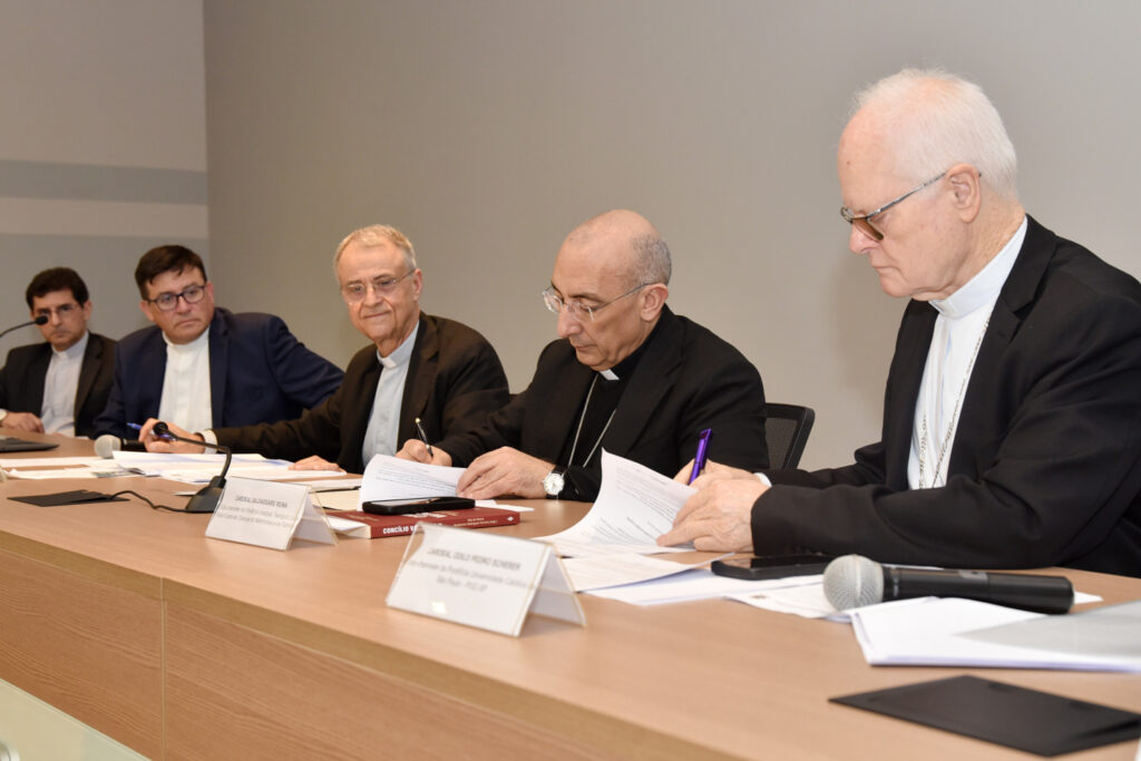 PUC-SP e Instituto João Paulo II firmam convênio para estudos sobre Matrimônio e família - Jornal O São Paulo