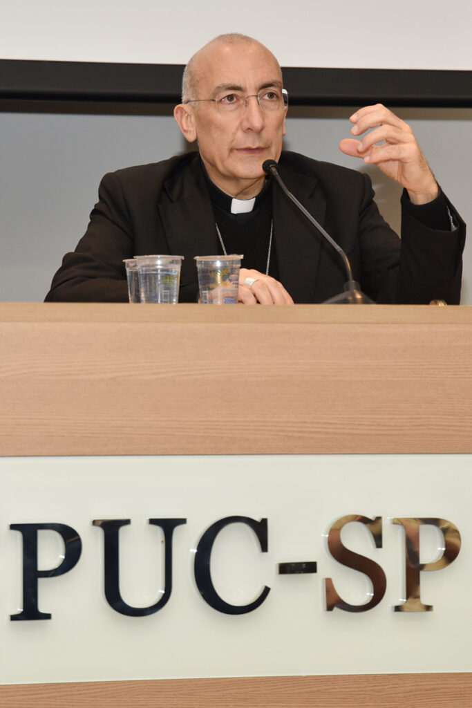 Cardeal Baldassare Reina reflete sobre teologia urbana e pastoral familiar em visita a São Paulo