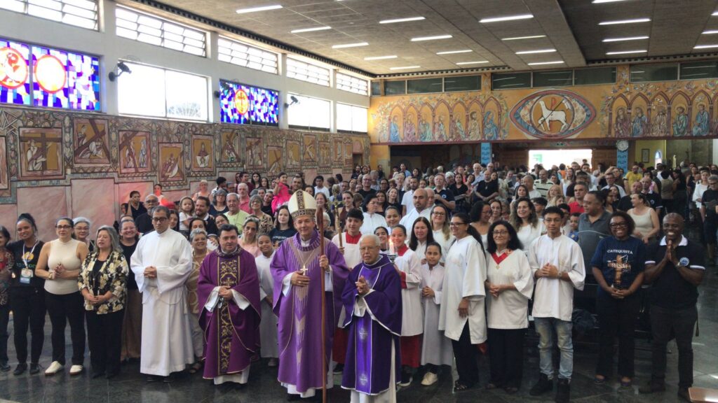 Dom Celso Alexandre visita paróquias na Região Ipiranga - Jornal O São Paulo